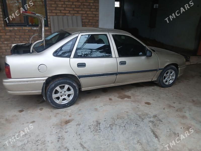 Opel Vectra 1992 - 32 000 TMT - Саят - img 1