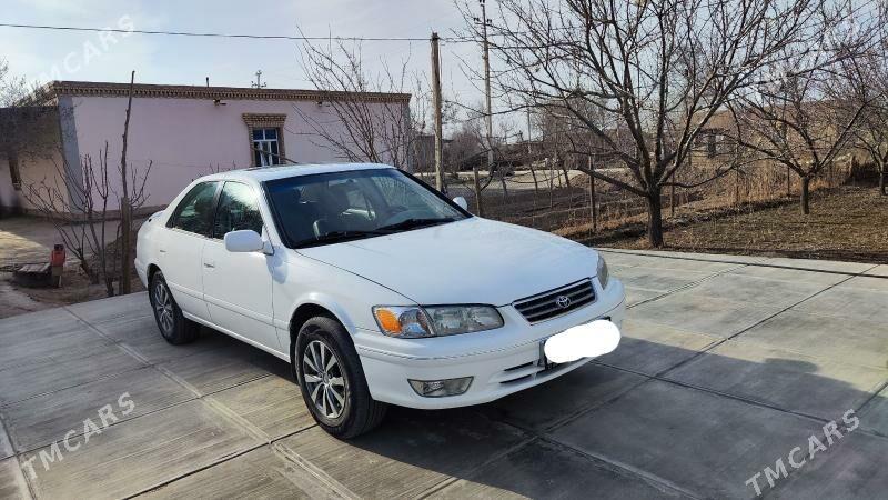 Toyota Camry 2000 - 200 000 TMT - Gurbansoltan Eje - img 1