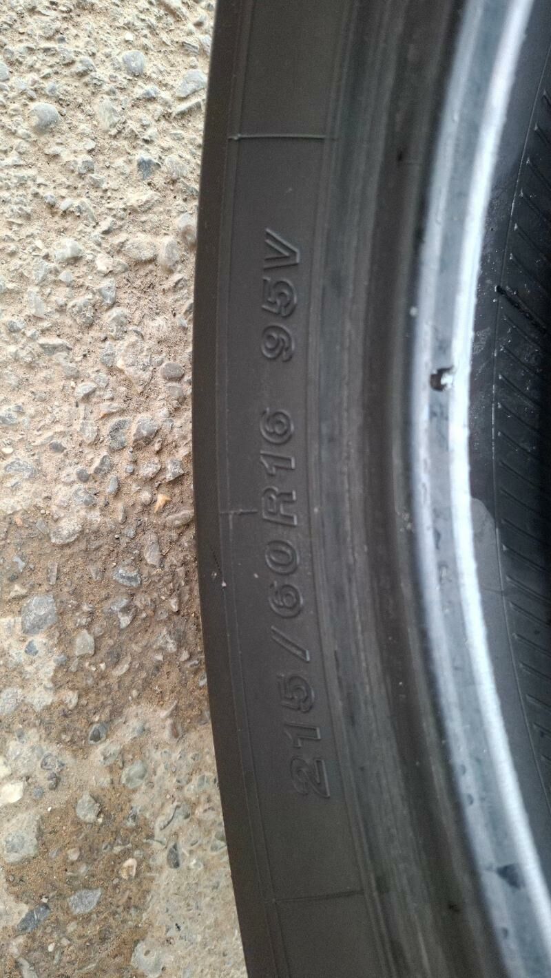 Teker original yokohama 390 TMT - Кëши - img 1