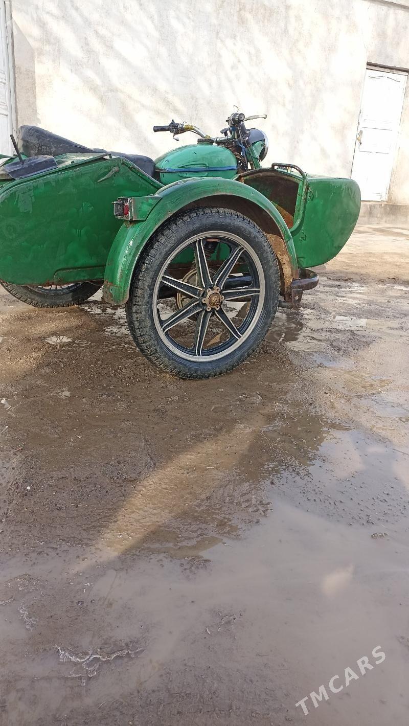 Ural 5557 1995 - 6 000 TMT - Ёлётен - img 1