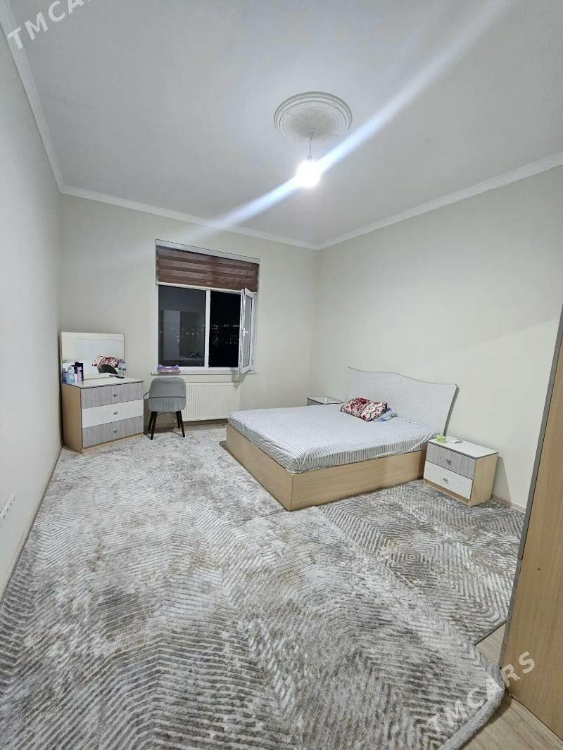 gurtly - Gurtly - img 1