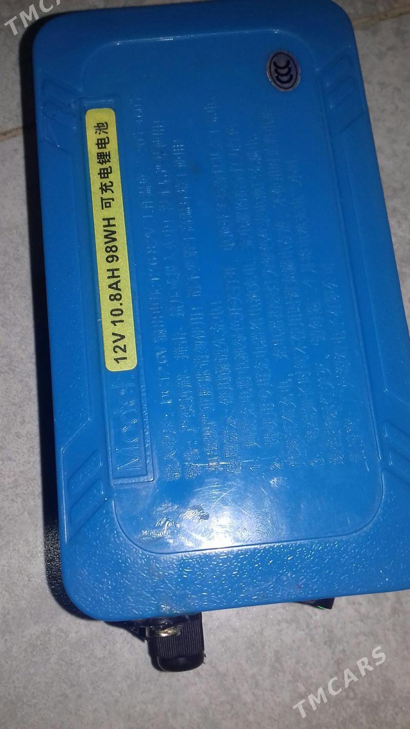 miska akumlyator - Аркадаг - img 1