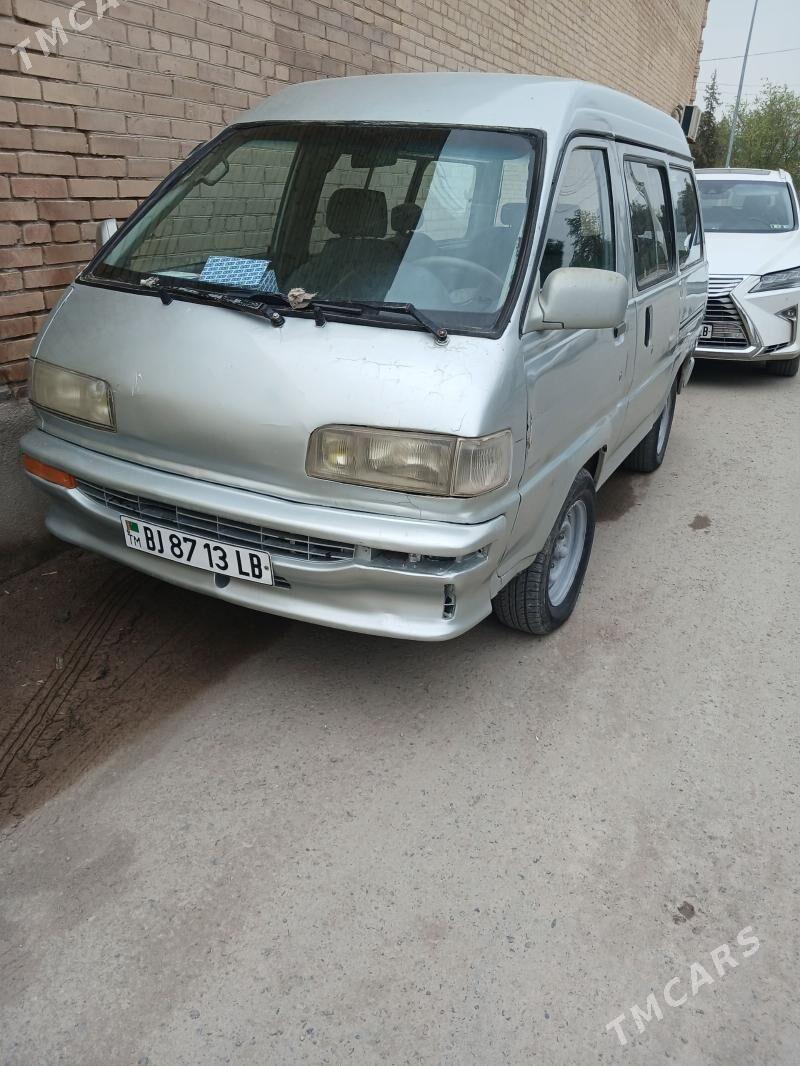 Toyota Lite ace 1991 - 30 000 TMT - Фарап - img 1