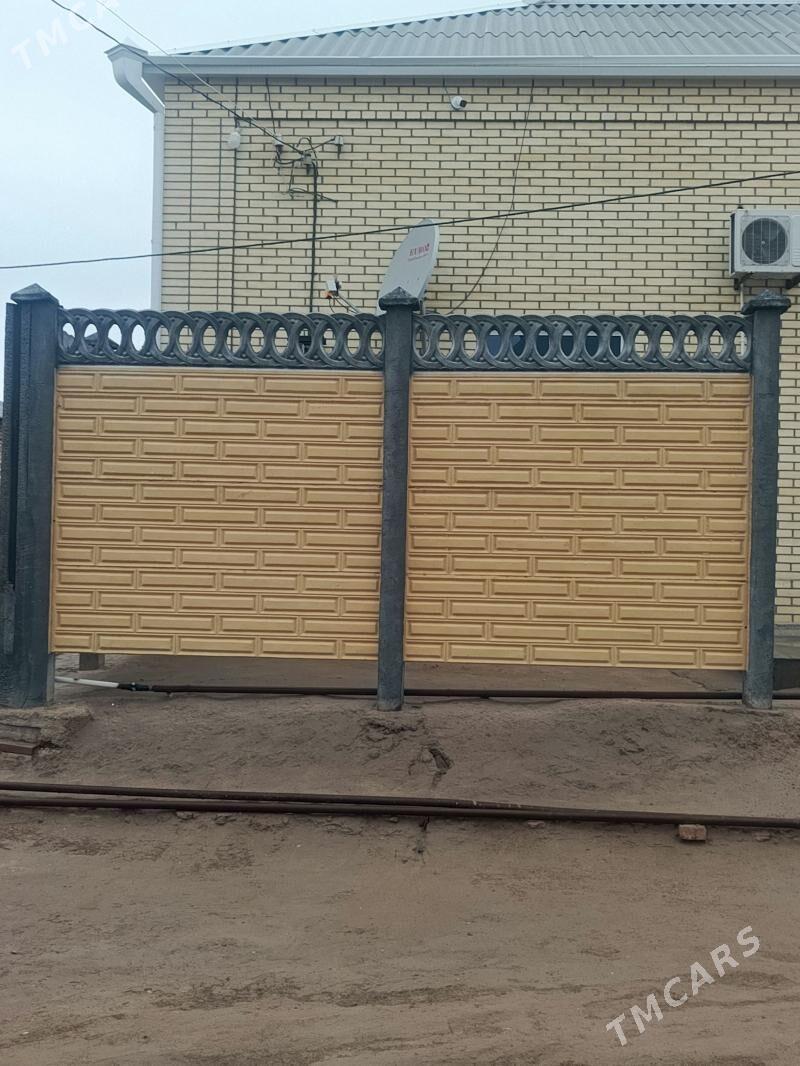 Beton zabor - Огуз хан - img 1