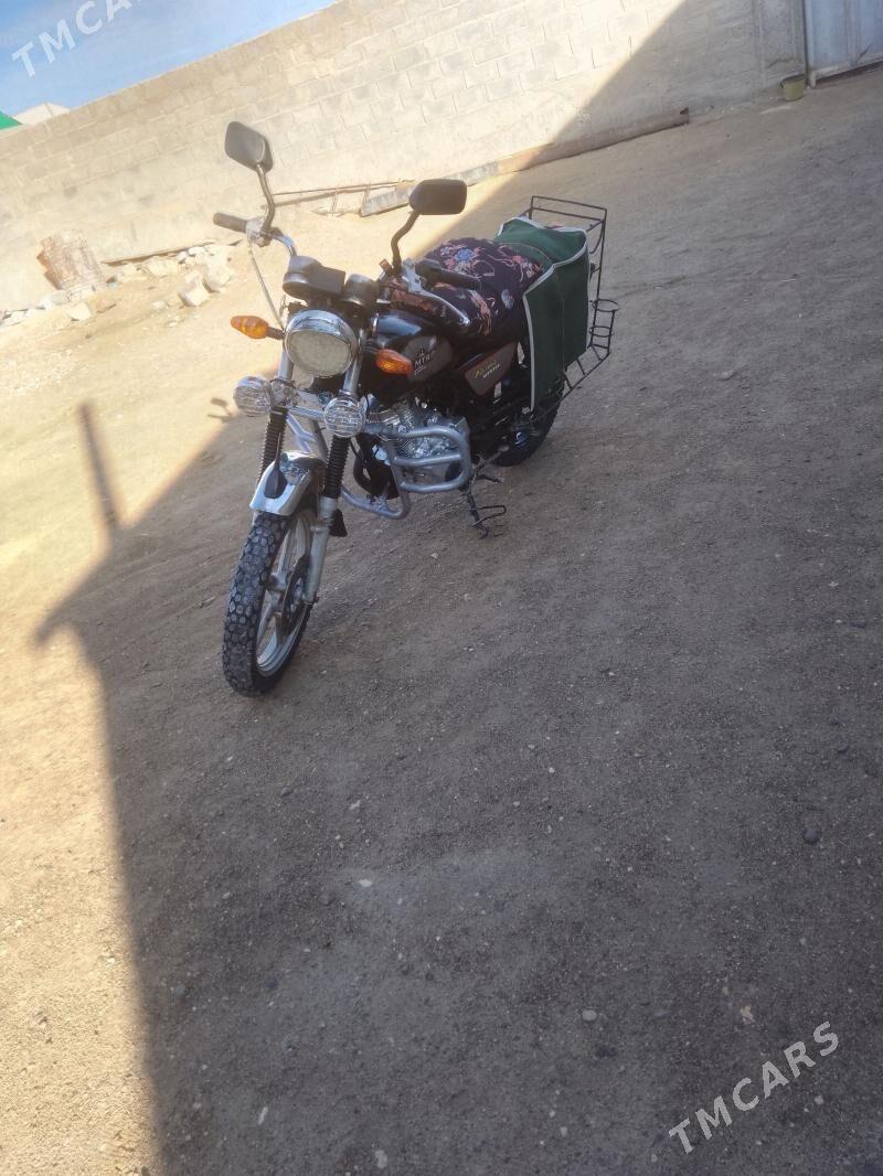 Fekon FK150-8G 2017 - 8 700 TMT - Gumdag - img 1