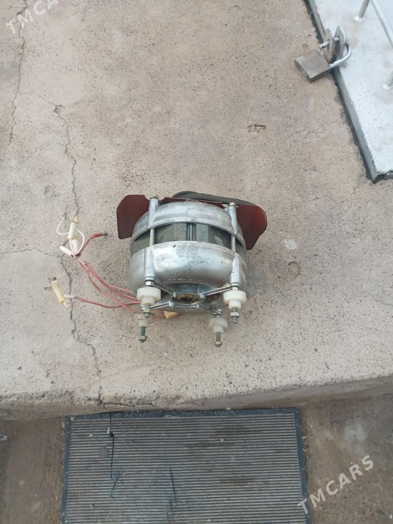 Motor kirmasynka - Туркменбаши - img 1