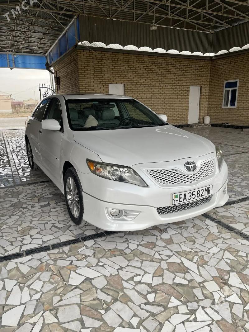 Toyota Camry 2011 - 260 000 TMT - Tagtabazar - img 1