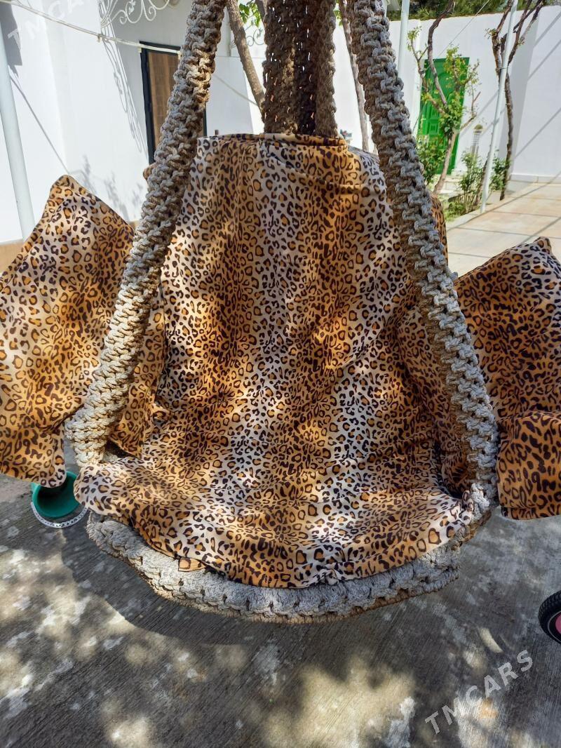 качеля - Aşgabat - img 1