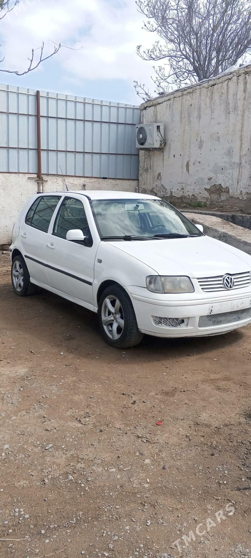 Volkswagen Polo 2001 - 20 000 TMT - Анев - img 1