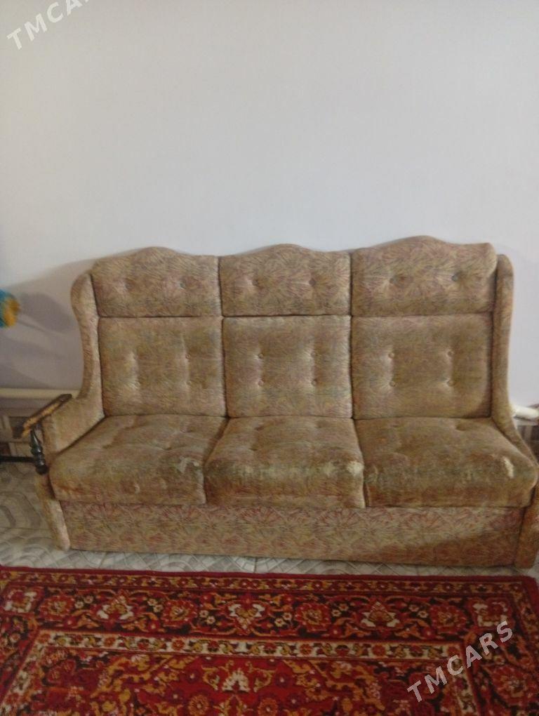 diwan ugolok - Дашогуз - img 1