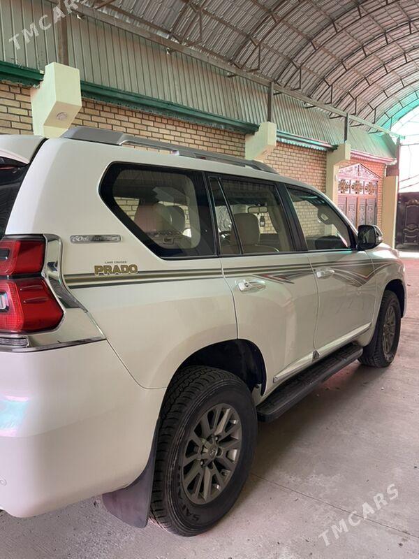 Toyota Land Cruiser Prado 2012 - 538 000 TMT - етр. Туркменбаши - img 1