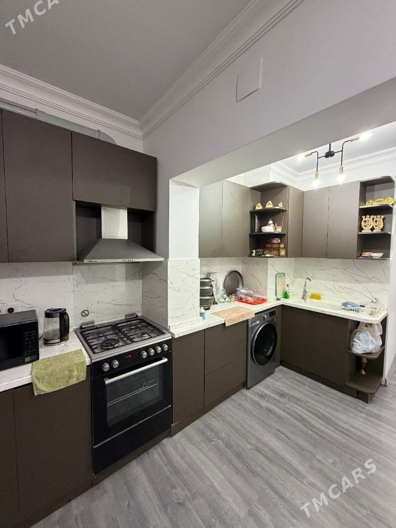 КимРайон 2 ком 65м² с ремонтом - Ашхабад - img 1