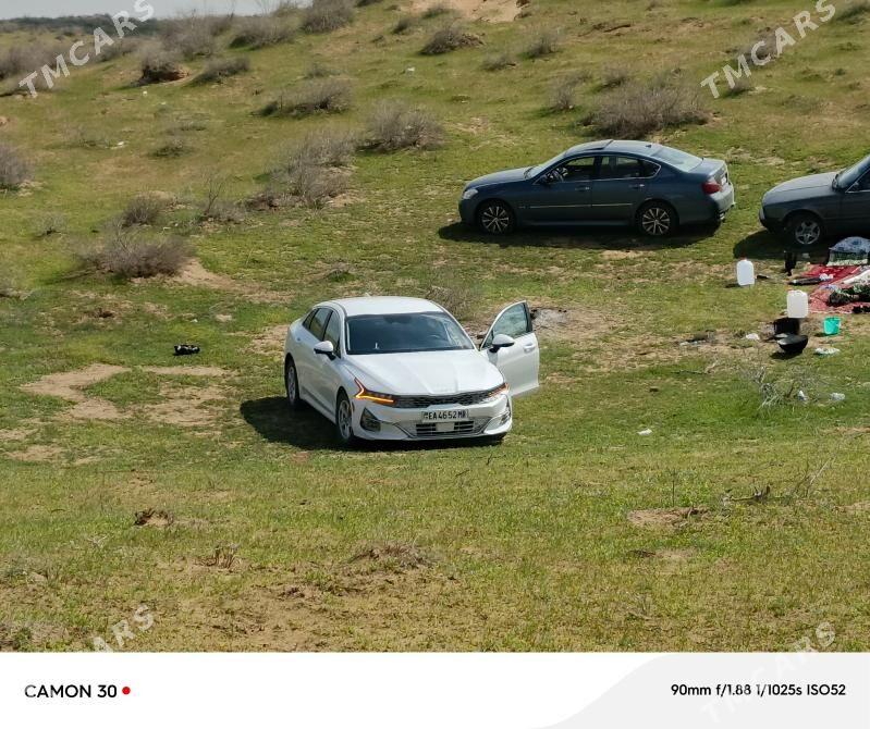 Kia K5 2023 - 290 000 TMT - Туркменгала - img 1