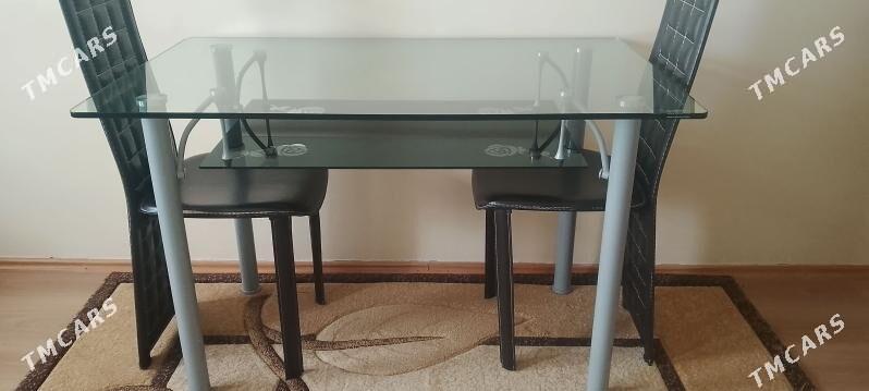 Стол и 4 стула фирмы Istikbal - Aşgabat - img 1