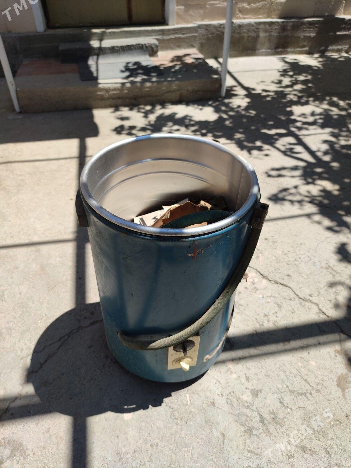 kirgiziýa Киргизия - Туркменбаши - img 1