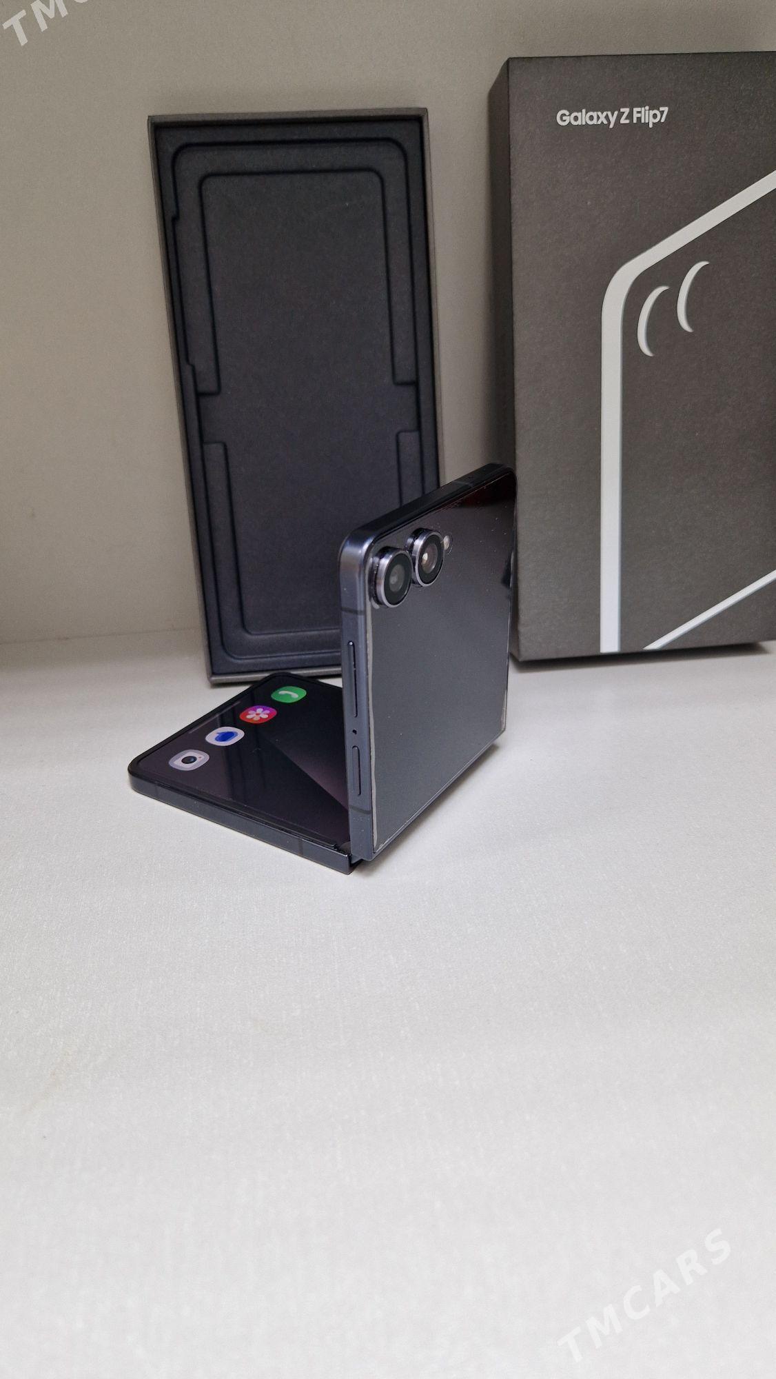 SAMSUNG Z FLIP 7 12/256GB - Aşgabat - img 1