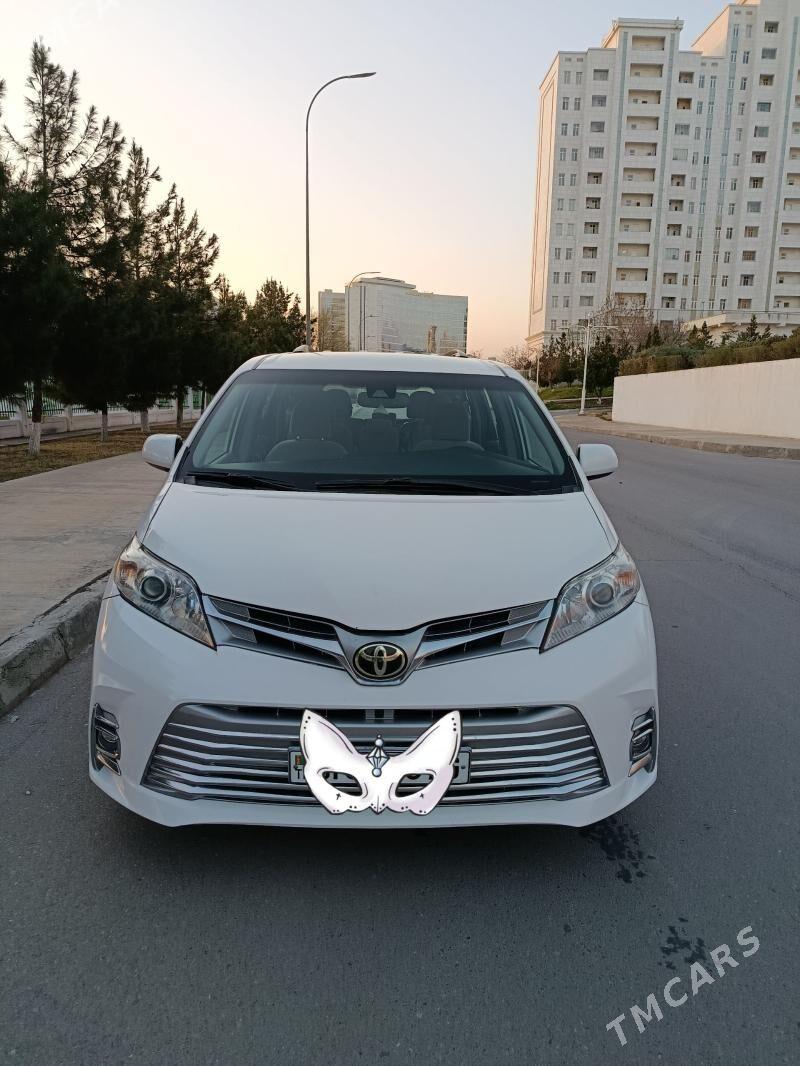 Toyota Sienna 2018 - 420 000 TMT - Хитровка - img 1
