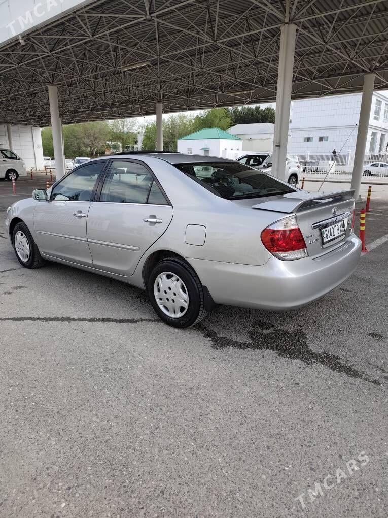Toyota Camry 2004 - 220 000 TMT - Анев - img 1