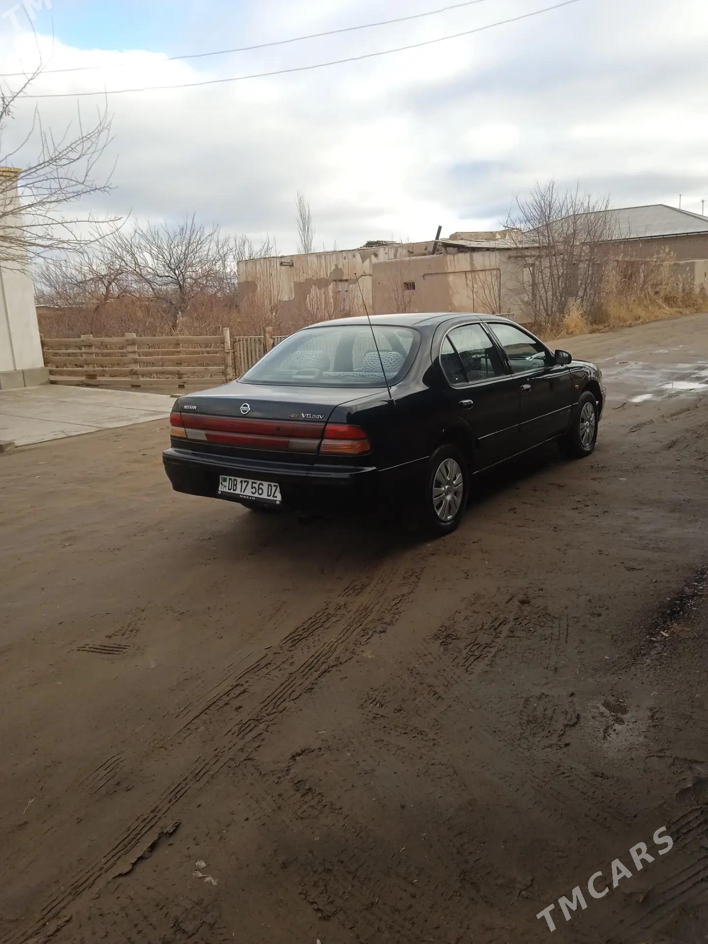 Nissan Maxima 1998 - 60 000 TMT - Daşoguz - img 1