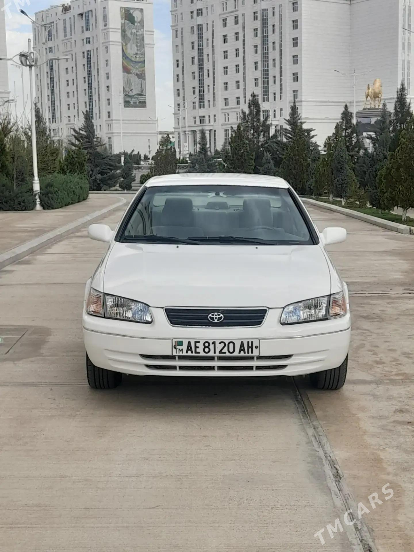 Toyota Camry 2001 - 135 000 TMT - Ýalkym - img 1