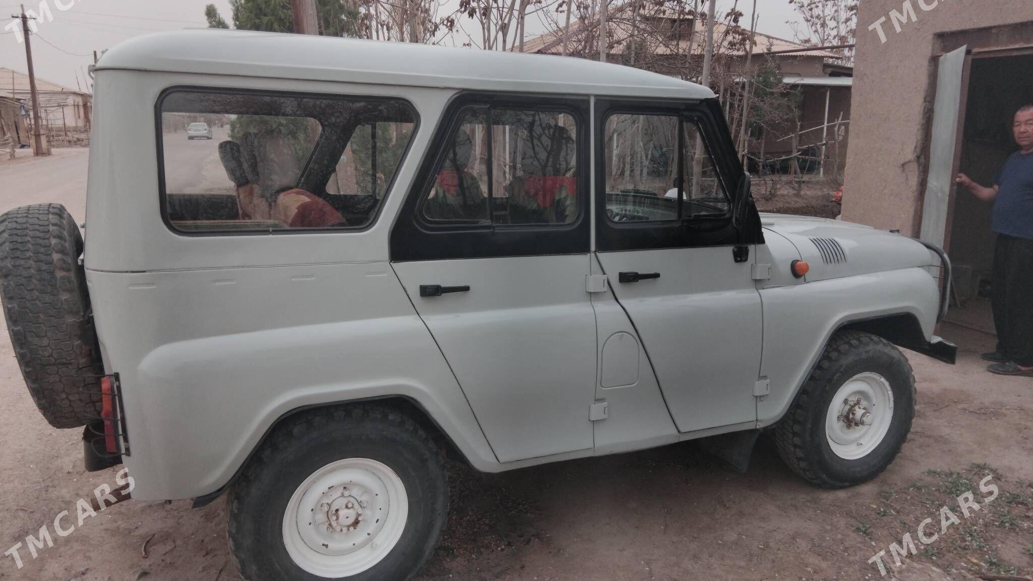 UAZ 469 1999 - 55 000 TMT - Дашогуз - img 1