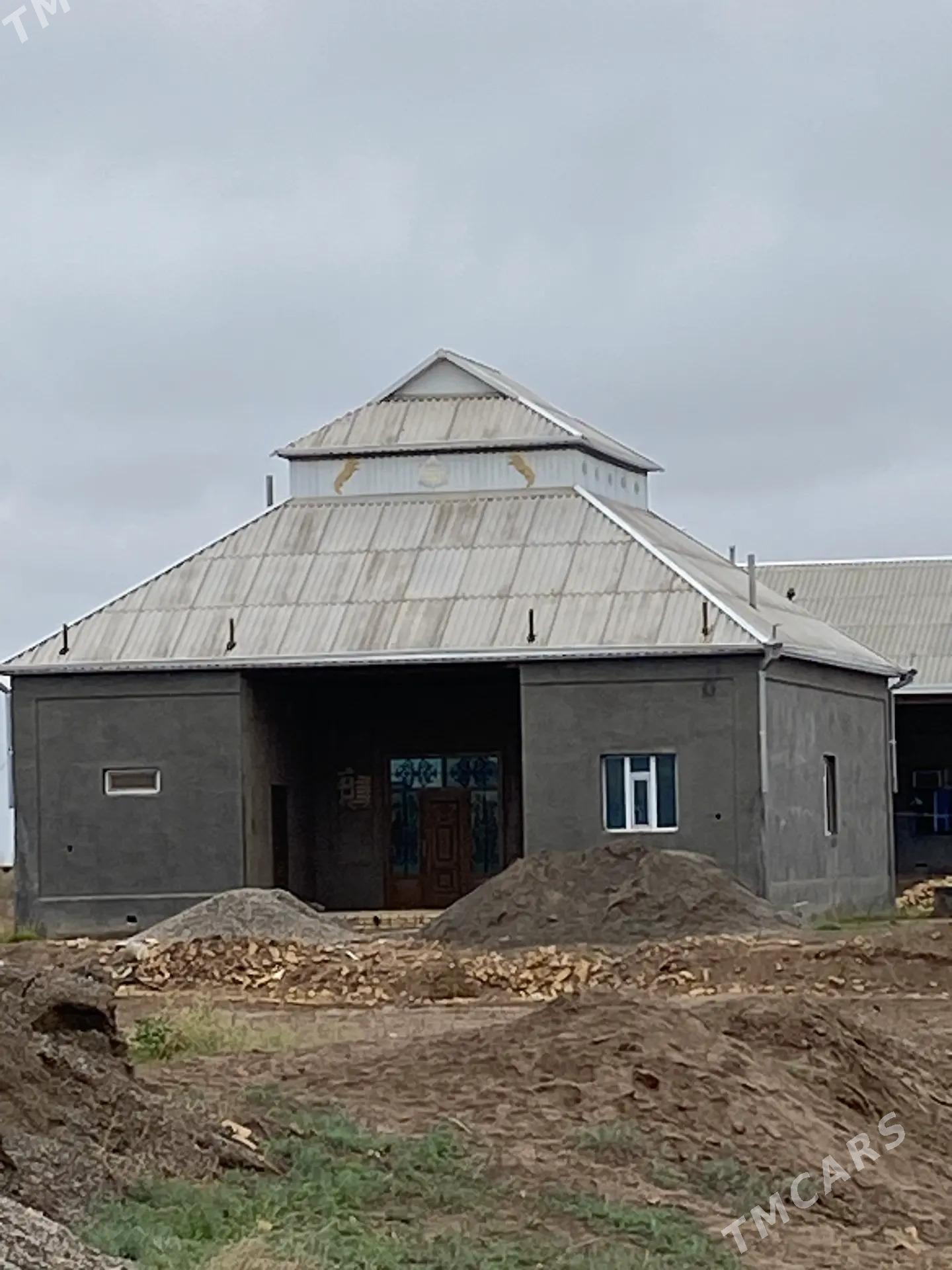 eyesinden jay - Огуз хан - img 1