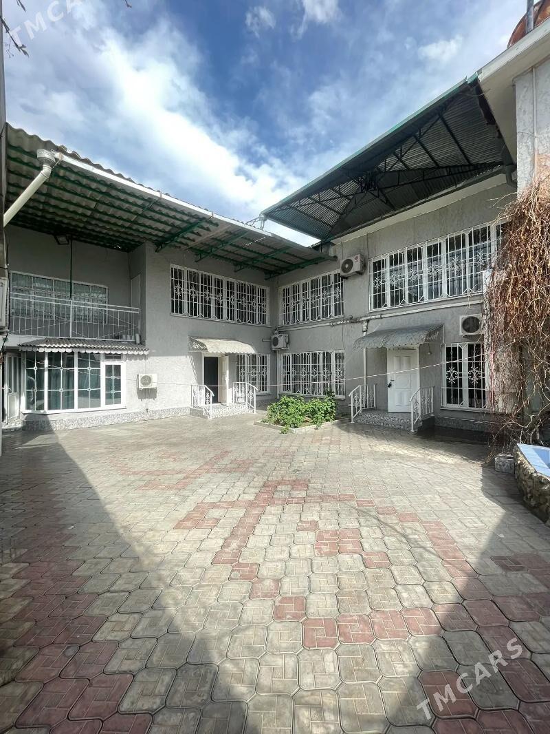 Дом Хитровка 8 ком. - Hitrowka - img 1