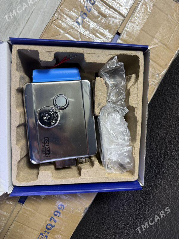 замок GOUGAR - Мары - img 1