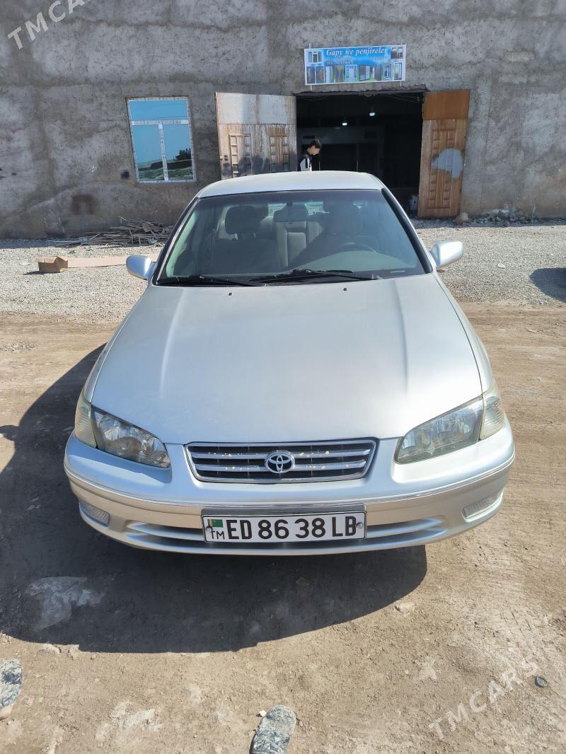 Toyota Camry 2001 - 165 000 TMT - Magdanly - img 1