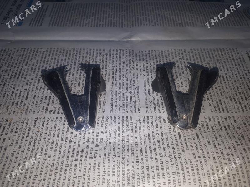 Stepler okuny aýyrýan. - Гороглы (Тагта) - img 1