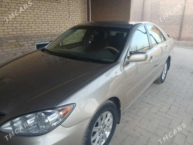 Toyota Camry 2003 - 195 000 TMT - Халач - img 1