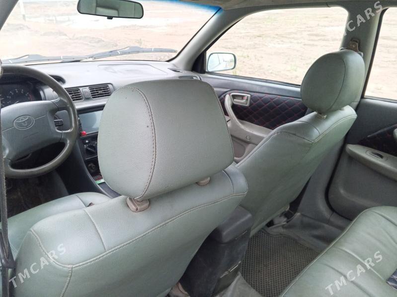 Toyota Camry 1998 - 130 000 TMT - Туркменабат - img 1