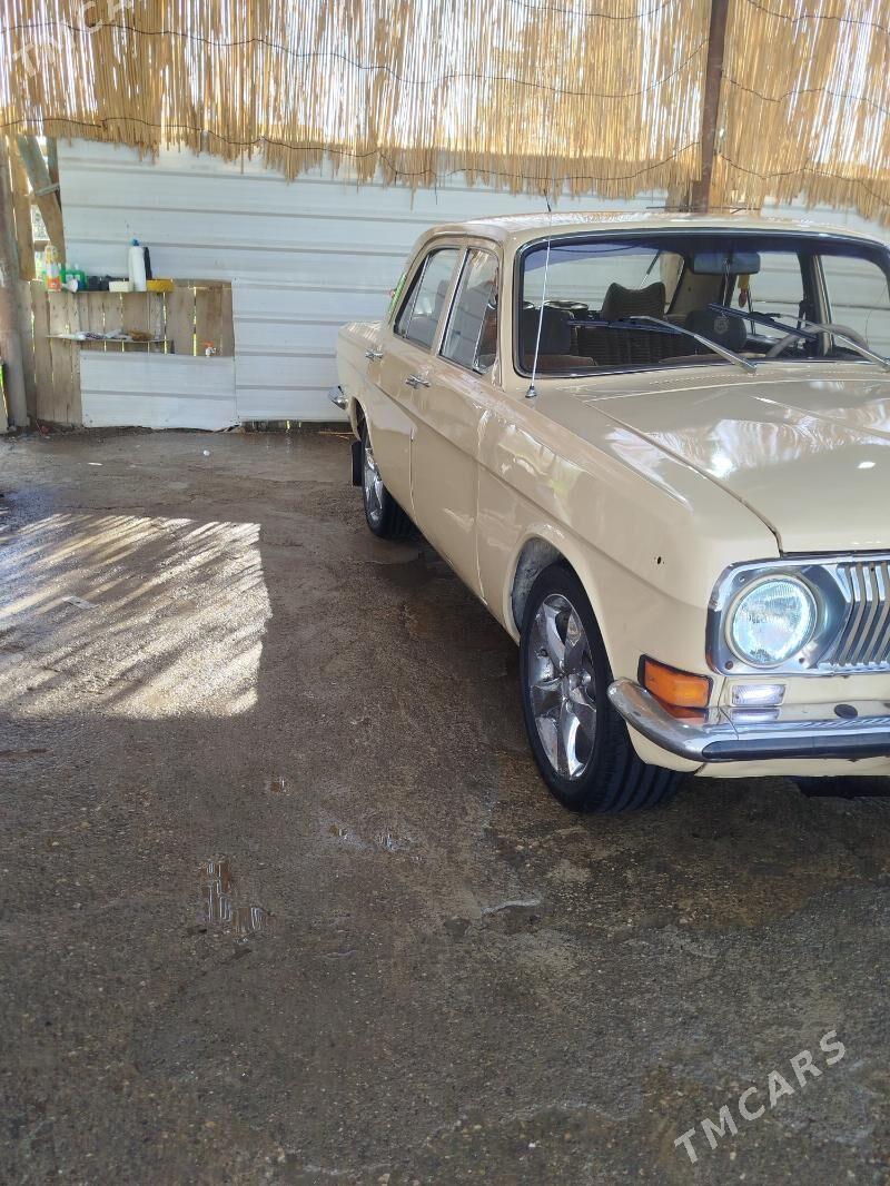 Gaz 24 1981 - 25 000 TMT - Magtymguly - img 1