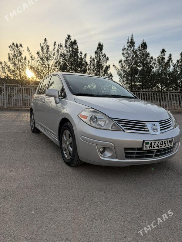 Nissan Versa 2010 - 120 000 TMT - Mary - img 1