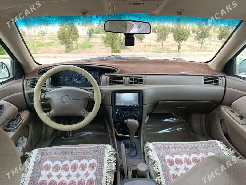 Toyota Camry 1999 - 140 000 TMT - Балканабат - img 1