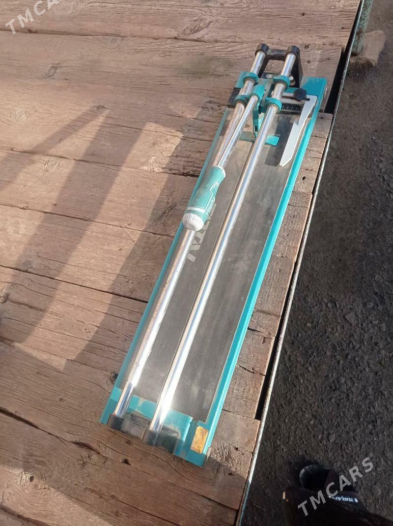 Kafel kesýan - Türkmenabat - img 1