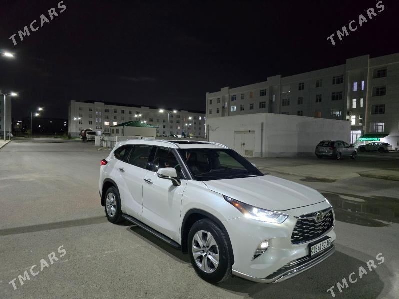 Toyota Highlander 2022 - 472 000 TMT - Aşgabat - img 1