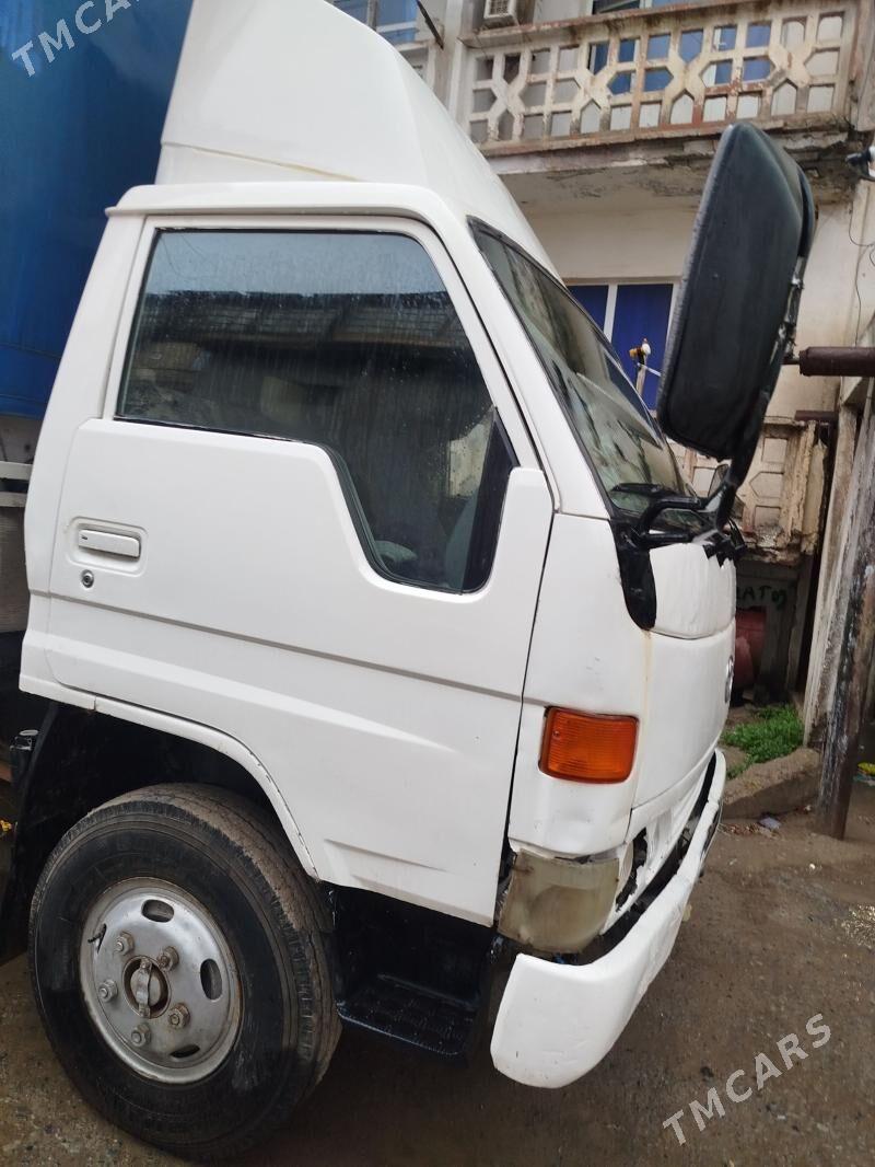 Toyota Dyna 1993 - 200 000 TMT - Магданлы - img 1