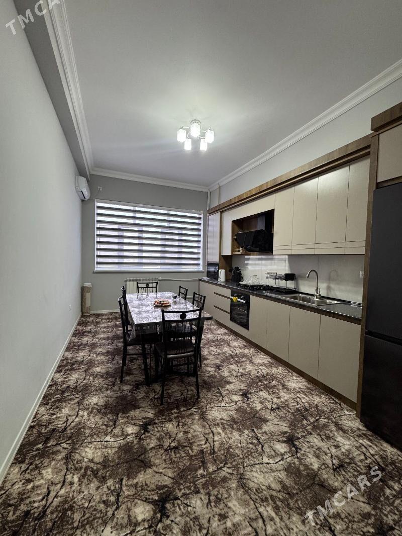 SATLYK ELITKA - Мары - img 1