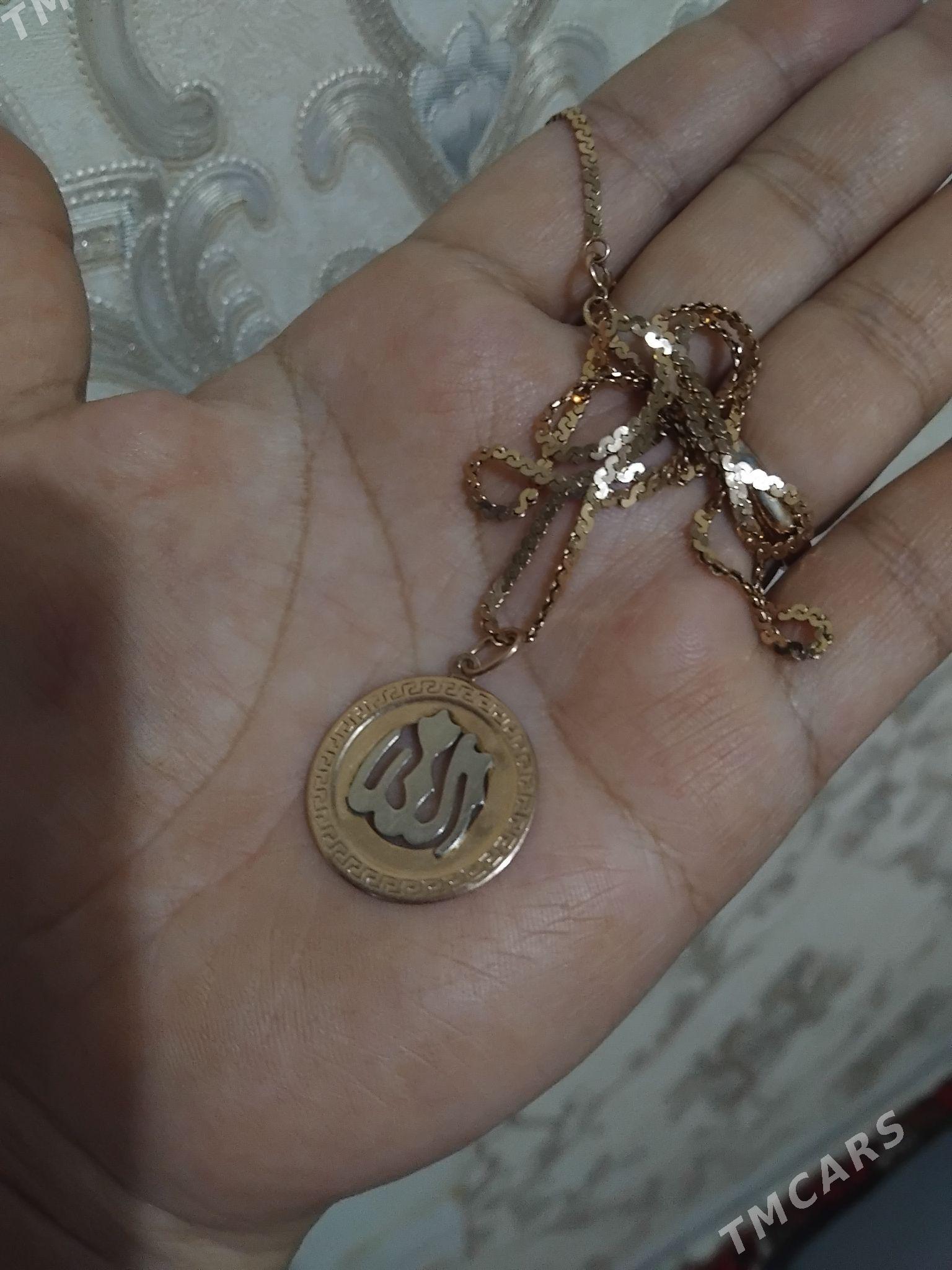 gyzyl zmeyka 585 - Daşoguz - img 1