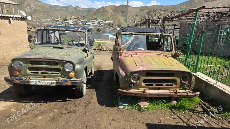 UAZ 469 1980 - 25 000 TMT - Magtymguly - img 1