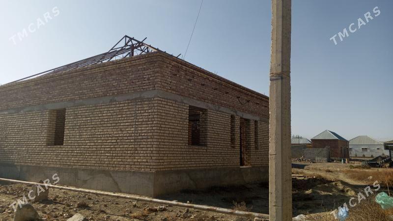 satlyk jaylar - Бахарден - img 1