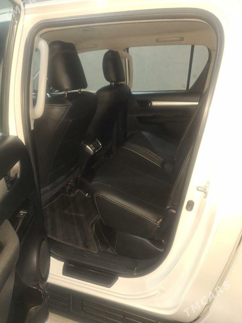 Toyota Hilux 2016 - 470 000 TMT - Gumdag - img 1