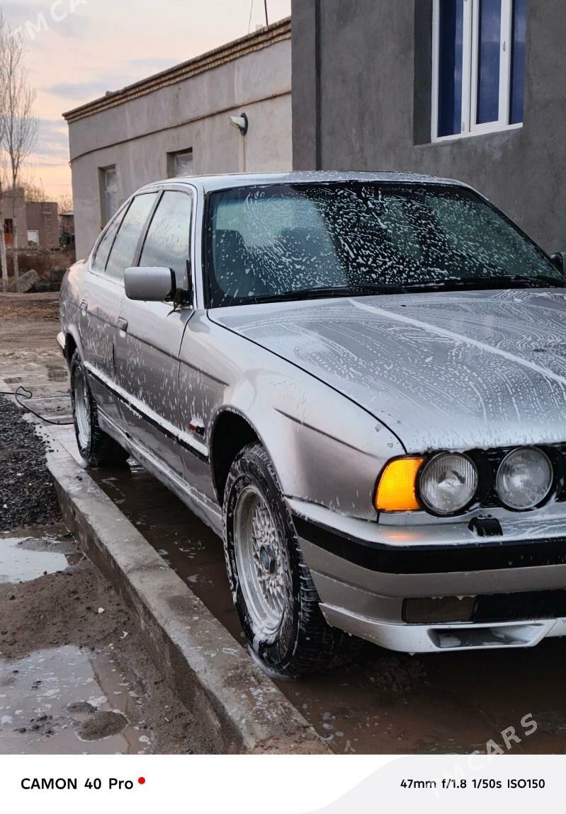 BMW 525 1992 - 78 000 TMT - Кёнеургенч - img 1