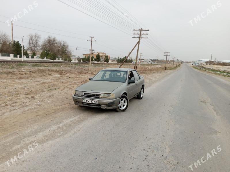 Opel Vectra 1993 - 40 000 TMT - Байрамали - img 1