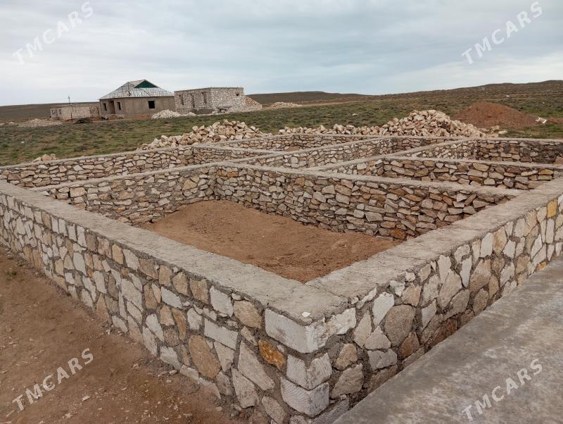 akdas yer - Туркменбаши - img 1