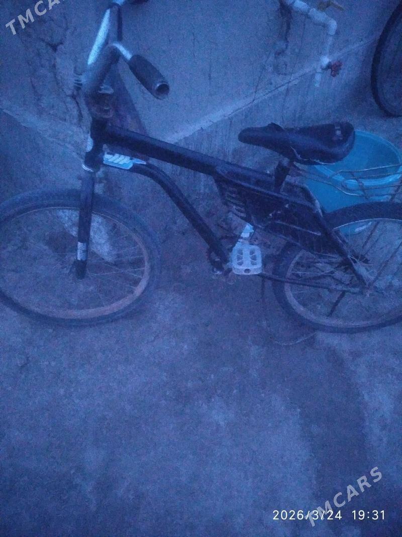 Welik - Gurbansoltan Eje - img 1