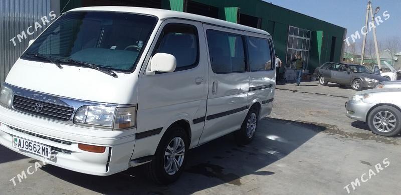 Toyota Hiace 1993 - 68 000 TMT - Мары - img 1