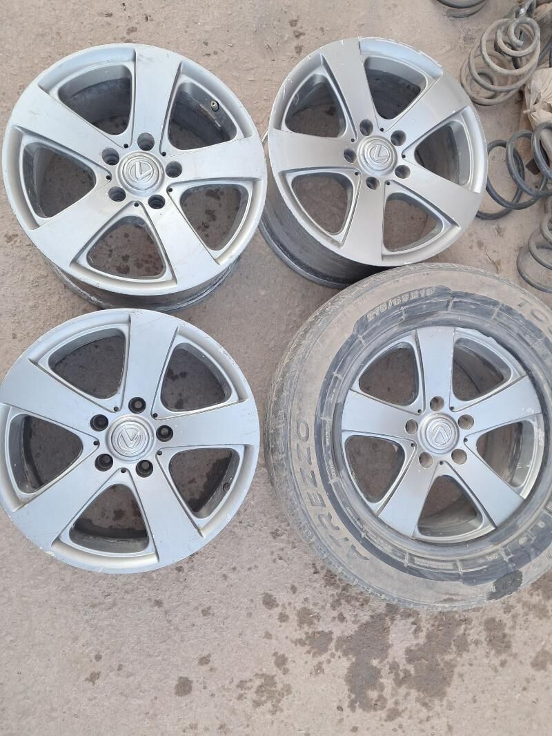 16лик тоета 800 TMT - Boldumsaz - img 1