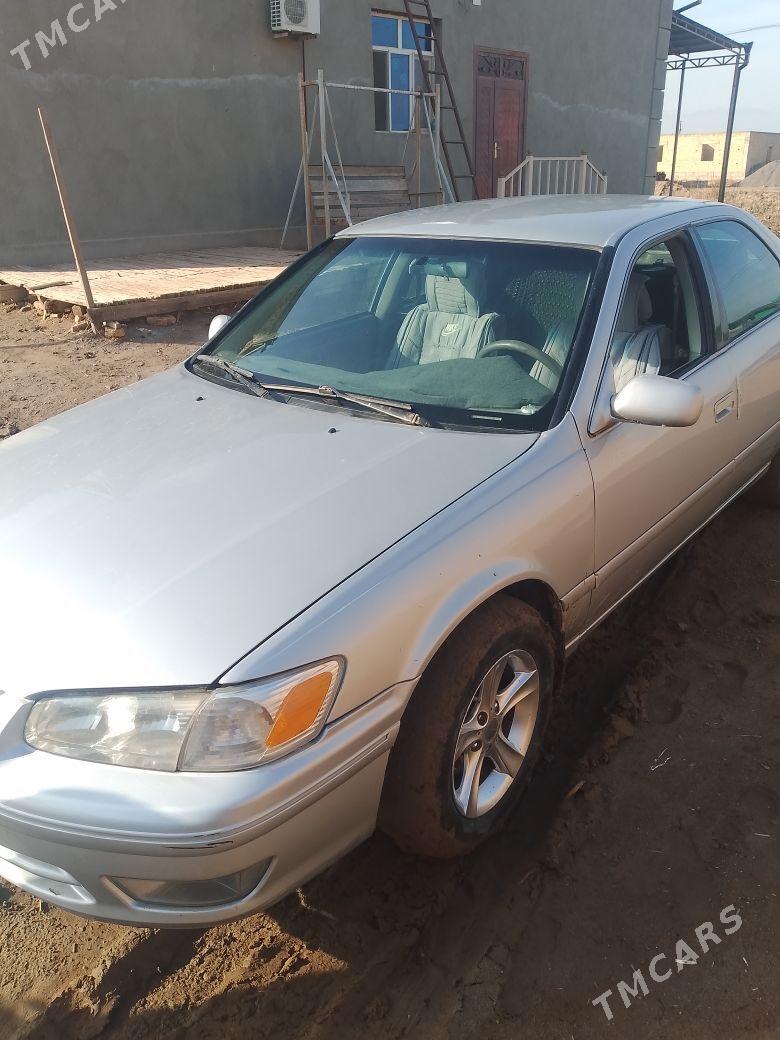 Toyota Camry 2000 - 140 000 TMT - Гурбансолтан Едже - img 1